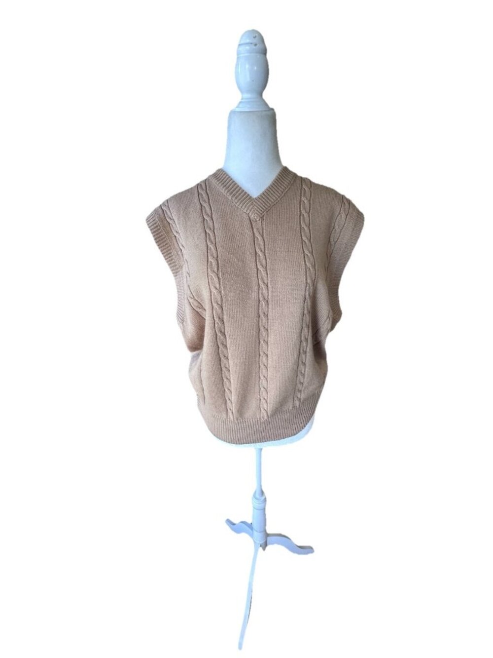 Vintage Atleigh Camel Color Cable Knit V Neck Sleeveless Vest Large 90s